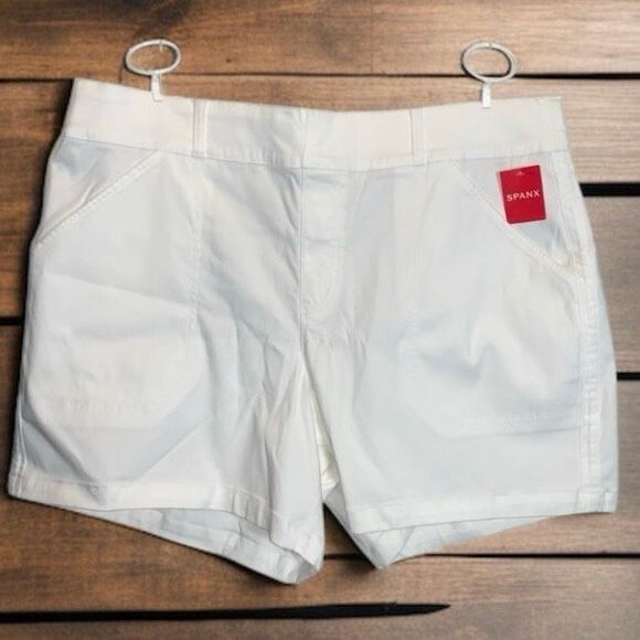 Spanx 3X White 6” Twill Shorts Women’s Plus Size High Rise Stretch Pockets NWT - Picture 2 of 5